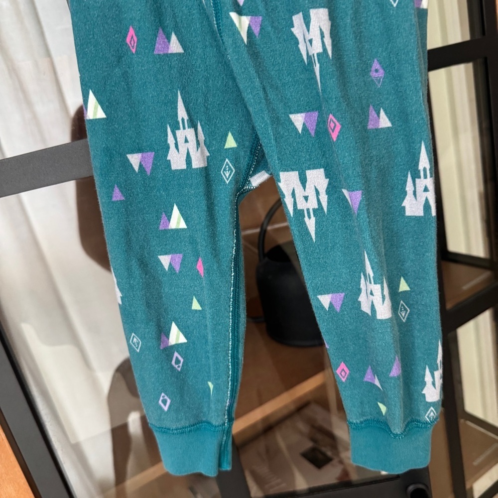 Hanna Andersson pajamas set disney frozen princess Anna long sleeve tee pants - Picture 7 of 9